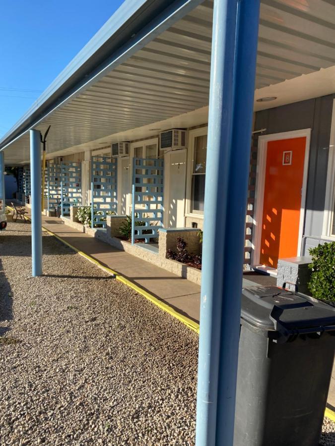 Paddle Steamer Motel Swan Hill Exterior photo